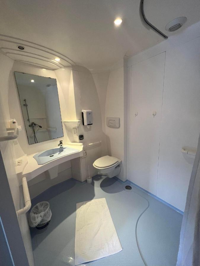Eqynox Hotel ヴィトリー・ル・フランソワ エクステリア 写真